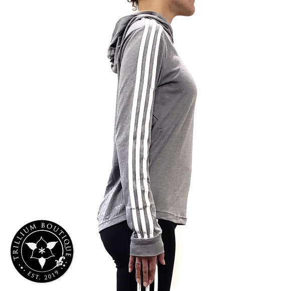 Adidas Climalite Women's Jersey Hoodie Light Gray Adidas Iconic Stripes & Logo - Picture 5 of 6